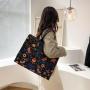 Large capacity new personalized embroidered handbag