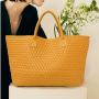 2024 OEM Factory With Logo Luxury Designer Handmade Handbags For Women Tote Bag Ladies Vegan Leather Woven Bags