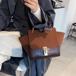 New Fashion Korean Version Messenger Bag Chain Atmospheric Portable Wing Bag Women's Zipper Square Bag With Lock