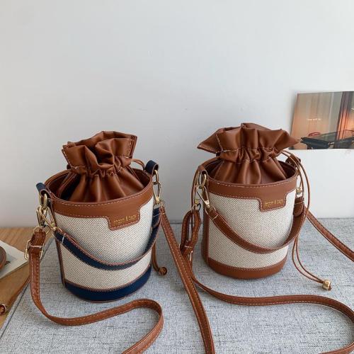 Small Women's Handbag Trendy Fashionable Shoulder Crossbody Bags for Women Contrast Color Texture Pearl Handheld Bucket Bag