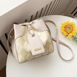 2024 new trend design ladies shoulder bag high quality simple texture bucket type crossbody bag