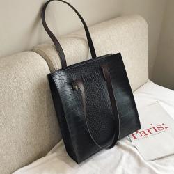 Foreign Trade Crocodile Grain Women Handbags Wholesale Fashion Portable Pu Bag  Wear Cross-body Single Shoulder Leisure Bag