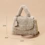 2024 Trending Wholesale Customize Messenger Purses Luxury Handbags Lambswool Handle Bags Fall Winter Women  Furry Beautiful Hand