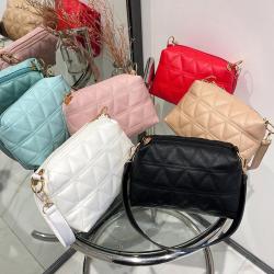 Ladies messenger bag Christmas New Embroidered Shoulder Crossbody Bag Wholesale Leisure Recommend