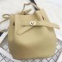 Guangzhou Source 2024 New Simple Bucket broadband Locking Buckle Small Bag Korean Version Leisure Solid Color One Shoulder Bag