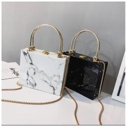 New Fashion Acrylic Handheld Box Bag