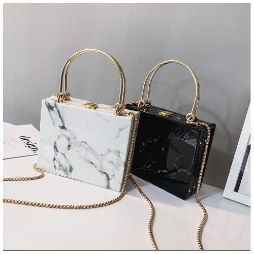New Fashion Acrylic Handheld Box Bag