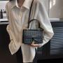 Summer 2023 Wholesale Women Handbags Diamond Designer Shoulder Bags Magnetic Buckle Contrast Color Bag Ladies Women Fashion
