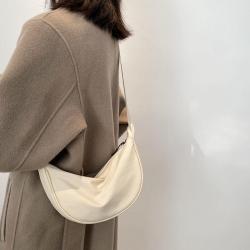 HR272 Unisex Nylon Crossbody Bag Female New Dumpling Type Lightweight Crossbody Waist Bag Women's Outdoor Underarm Shoulder Bag