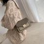 Retro Crossbody Bag Chain Shoulder Bag Small Bag