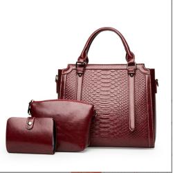 2023 New Fashion Crocodile Pattern Handbag Large Capacity Riveted One Shoulder Crossbody Bag Luxury Shoulder Bag For Ladies