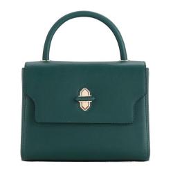Guangzhou OEM women fashion messenger bag wholesale PU leather long chain women 's crossbody bag