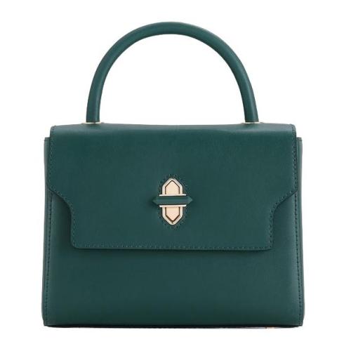 Guangzhou OEM women fashion messenger bag wholesale PU leather long chain women 's crossbody bag