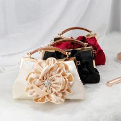 Wholesale  wedding party flower bags fashion women purse red velvet evening bag ladies handbags designer