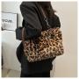 Fashion Leopard Plush Trend Chain Personality Hundred Simple Fashion Casual Bag Shoulder Bags for Women Tote Handbag Armpit Bags