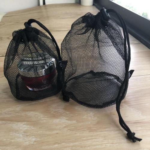 Recyclable Custom Logo Round Bottom Black Mesh Drawstring Packaging Bag Promotional Mesh Gift Packaging Pouch