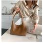 NEW Trendy Autumn&Winter Brown Tan Shoulder bags big women handbags ladies fashion shoulder purse vegan leather bags wholesale