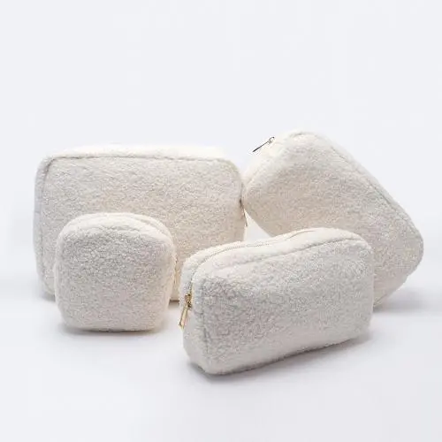 Large Capacity Travel Wholesale Women Winter Soft Teddy Multifunctional Storage Preppy Makeup Pouch Furry Cosmetic Bag
