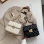 Fashion New 2023 Leisure Women's Bag Trend Lingge Chain Pu Versatile High-grade Small Square Bag Foreign Style Messenger Bag