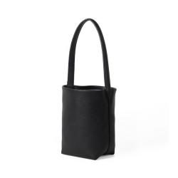 Wholesalers Summer Japanese Small PU Leather Soft Handbag Large Capacity Daily Bucket Bag For Women