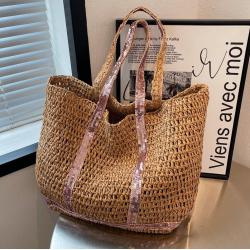 Factory custom natural straw woven  bags 2024 new design Lightweight summer beach bag vacation holiday rattan grass bag