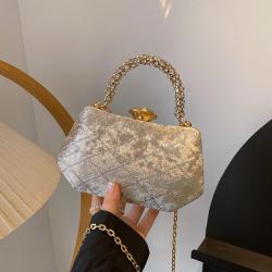Ladies Velvet Clutch Small Designer Crossbody Bags Luxury Handle Party Evening Women Velvet Bag Handbag
