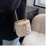 2024 new brand mini diamond bag trendy chain one shoulder portable messenger embroidery small square bag