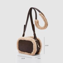 2024 New Trendy Women's Large Pu Leather And Faux Fur Plush Fluffy Soft Handbags Simple Cute Square Crossbody Bags