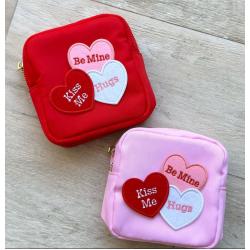 Portable 24 Colors 4 Sizes Custom Embroidery Makeup Bag Waterproof Nylon Cosmetic Bag Women Toiletry Zipper Stand Up Pouch