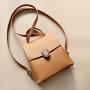 2024 OEM ODM Women's Backpacks Factory Grain Leather Design Backpack Bag Ladies Luxury Hand Bags Custom Fashionable Purses China