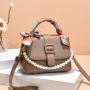Custom Logo Fashion Luxury Pearl Hand Bags Customs Handbag For Women PU Waterproof Ladies Purses Girl