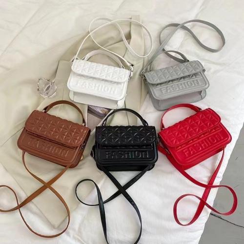Diamond Lattice Letter Small Square Bag 2023 New Women's Open Bag China Wholesale PU Ladies Shoulder Bag