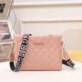 2024 Korean Version Women's Handbags Lingge Crossbody Bag Large Capacity Bucket Bag Fashionable Lady One Piece International