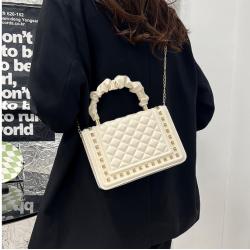 2022  Women's Underarm Bag New Fashion Single Shoulder Crossbody Bag Chain PU Cover Magnetic Button Square Ladies Bag
