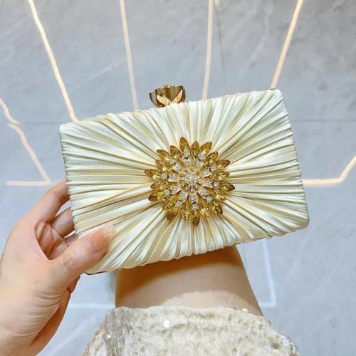 New Arrival Ladies Glitter Striped Pleated Evening Bag Rhinestones Flower Dress Wedding Clutch Bags Handbags For Woman