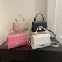 2024 Summer New Retro Fashion Fresh Simple Single Shoulder Crossbody Small Square Bag Tote Fashion Women's Bags