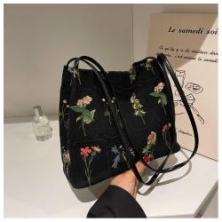 Large capacity embroidery todot female summer 2023 new tide cloth bag niche embroidery shoulder bag texture bucket bag