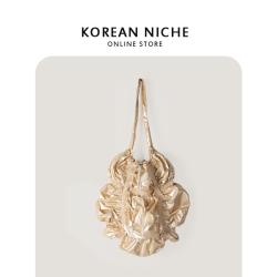 Wholesale Customized Stylish Ladies PU Material Drawstring Closure Handbag Sling Hand Bags Small Sling Bags for Womens