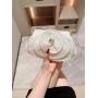 evening bag 2024 New Arrival White Pleated Flowers Bride Clutch Bag Purse Crossbody Women Purses Party Wedding Evening Bag