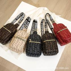 In Stock Promotion Fashion Shoulder Bag 2024 Large Capacity Chest Bag Women's New Crossbody Bag