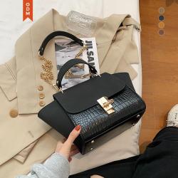 Trendy Fashion Shoulder Women Bag Retro Messenger Small Bag Purse And Handbag For Ladies