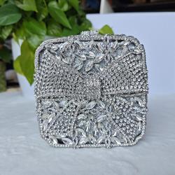New Luxury Metal Evening Clutch Bags Bow Square Shape Rhinestones Party Purses Handbags Handmade Evening Bag Clutches For Ladies