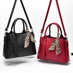 Hot Sales Wholesale Bolsos De Mujer Trendy Handbags Crossbody Bag Custom Logo Handbag For Lady