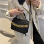 Chain Handbag Women's 2024 Fashion Retro Embossed Lingge Small Square Bag Women's One Shoulder Messenger Bag