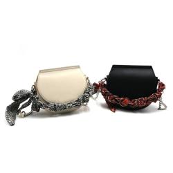 new designer small cream shoulder saddle bag for women factory price leather charm handbag women purse crossbody bag