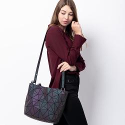LOVEVOOK 2022 geometric Holographic reflective hand bags women luxury luminous crossbody bags ladies handbags