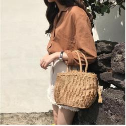 New Summer Straw Personality Small Tote Refreshing Rattan Beach Handbag Fashionable Ladies Handbags