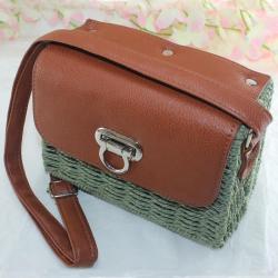 Women's Retro Rattan Straw Weave Mini Cross body Bags PU Leather Quilted Shoulder Bag