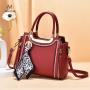 Low Moq Carteras Y Bolsos De Mujer Custom Leather Bag Minissimi Brand Sling Bag For Women Leather Bag