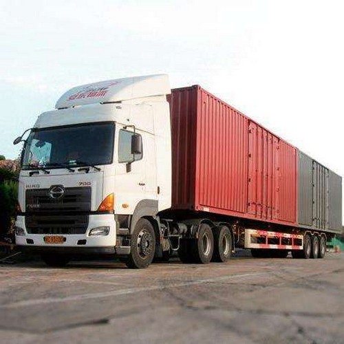 Easily Delivery by Trucking Easily Delivery by Trucking